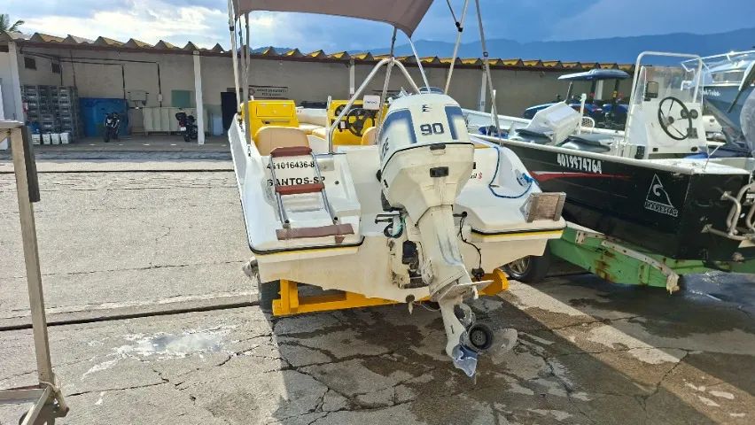Lancha 19 pés, motor 90 HP Envirud - em perfeito estado e conservação, motor com 370 hs - Foto 11