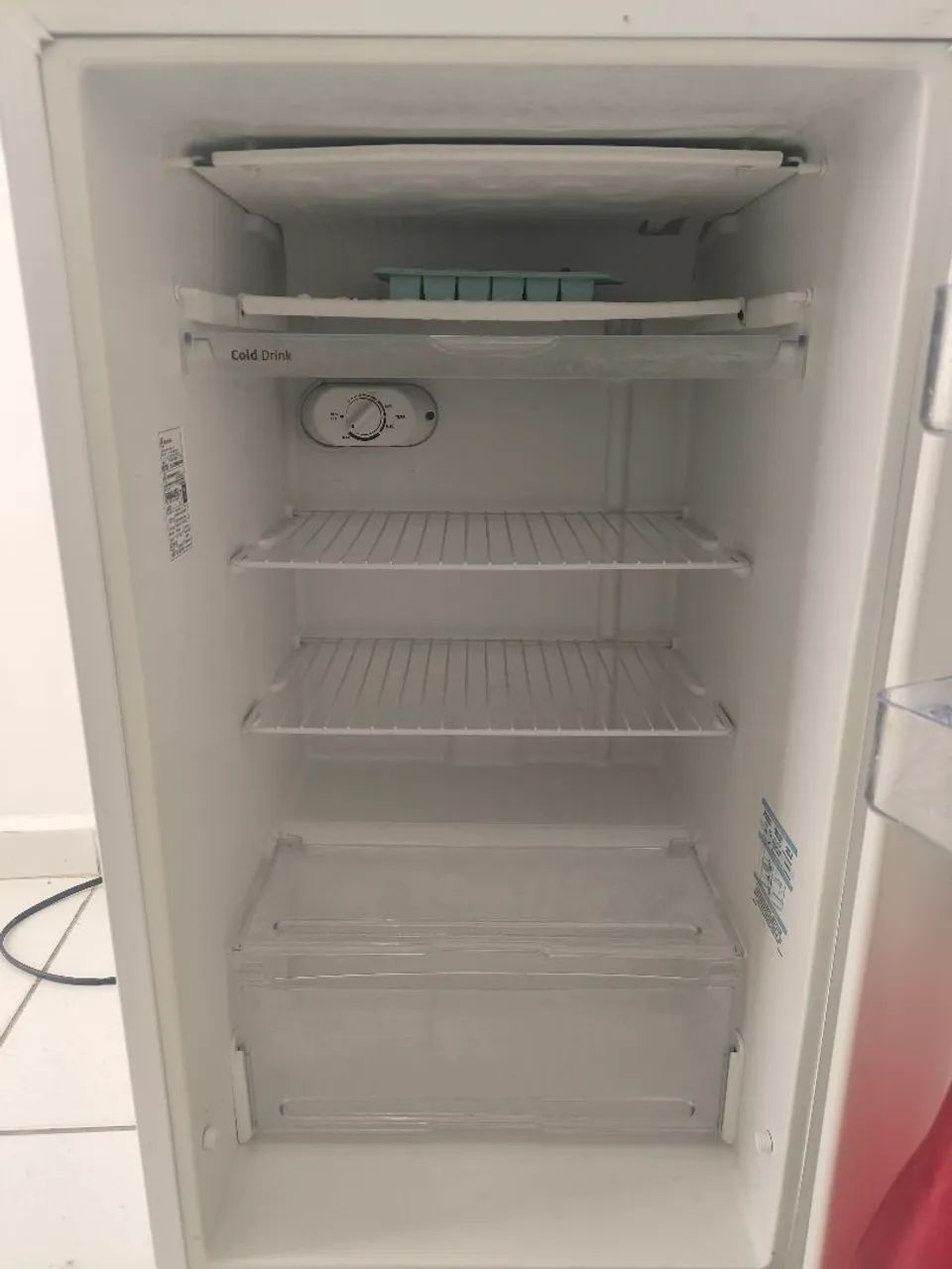 Frigobar Electrolux RE120 - Foto 3