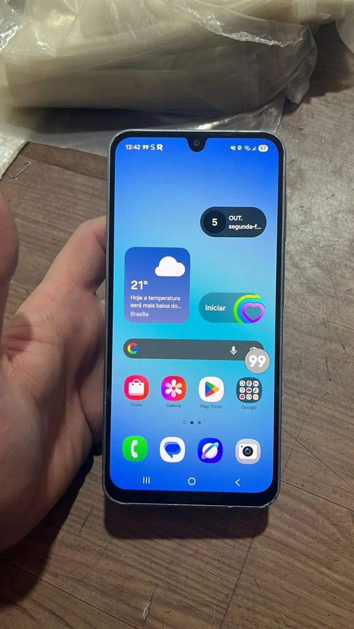 Samsung A17