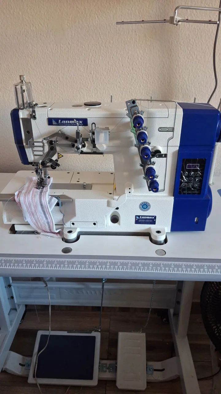 Vendo máquina colarete eletrônica ,nova nunca foi usada! Valor 3.500,00zap * 