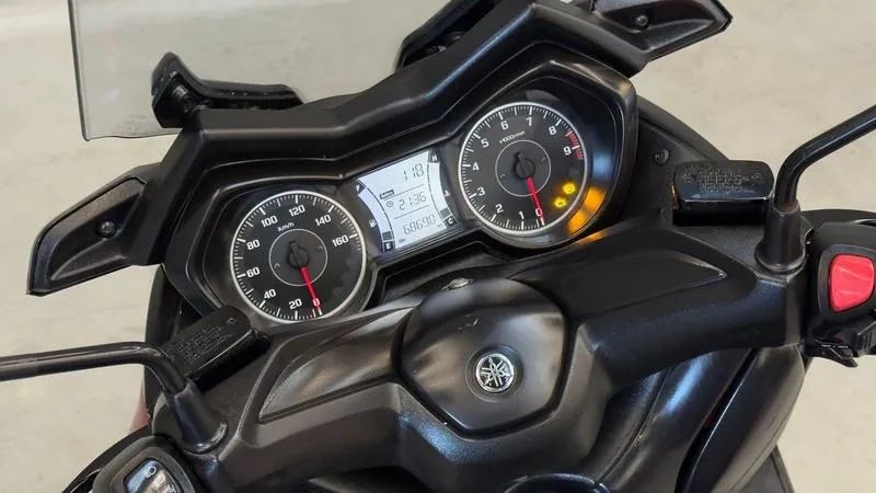 YAMAHA XMAX 2021 - Foto 5