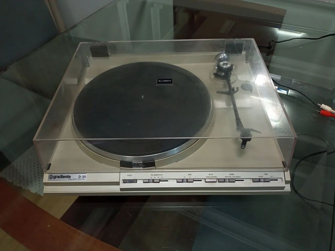 Toca discos Gradiente D-35. - Foto 4
