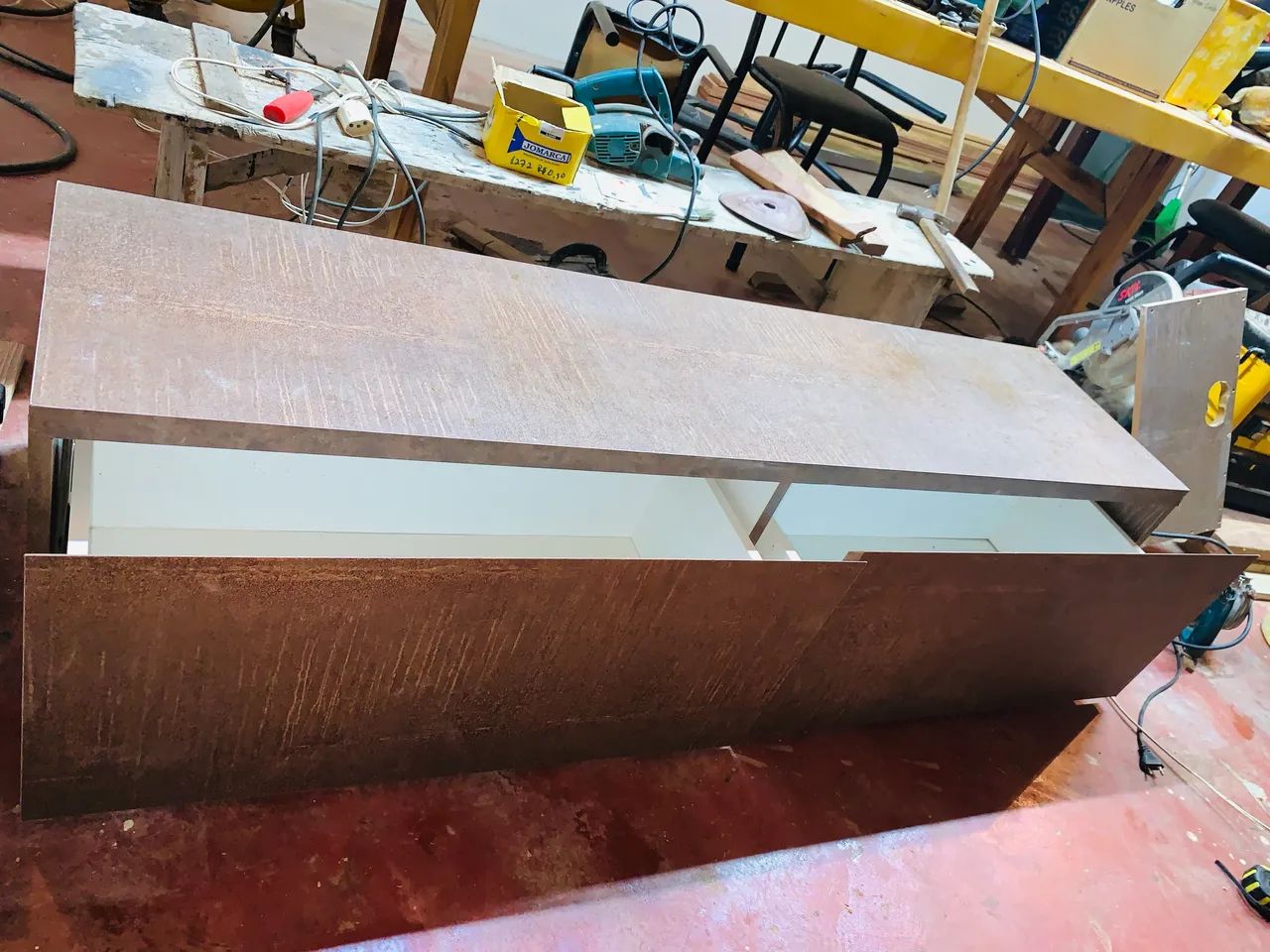 Rack moderna em bom estado - Foto 5