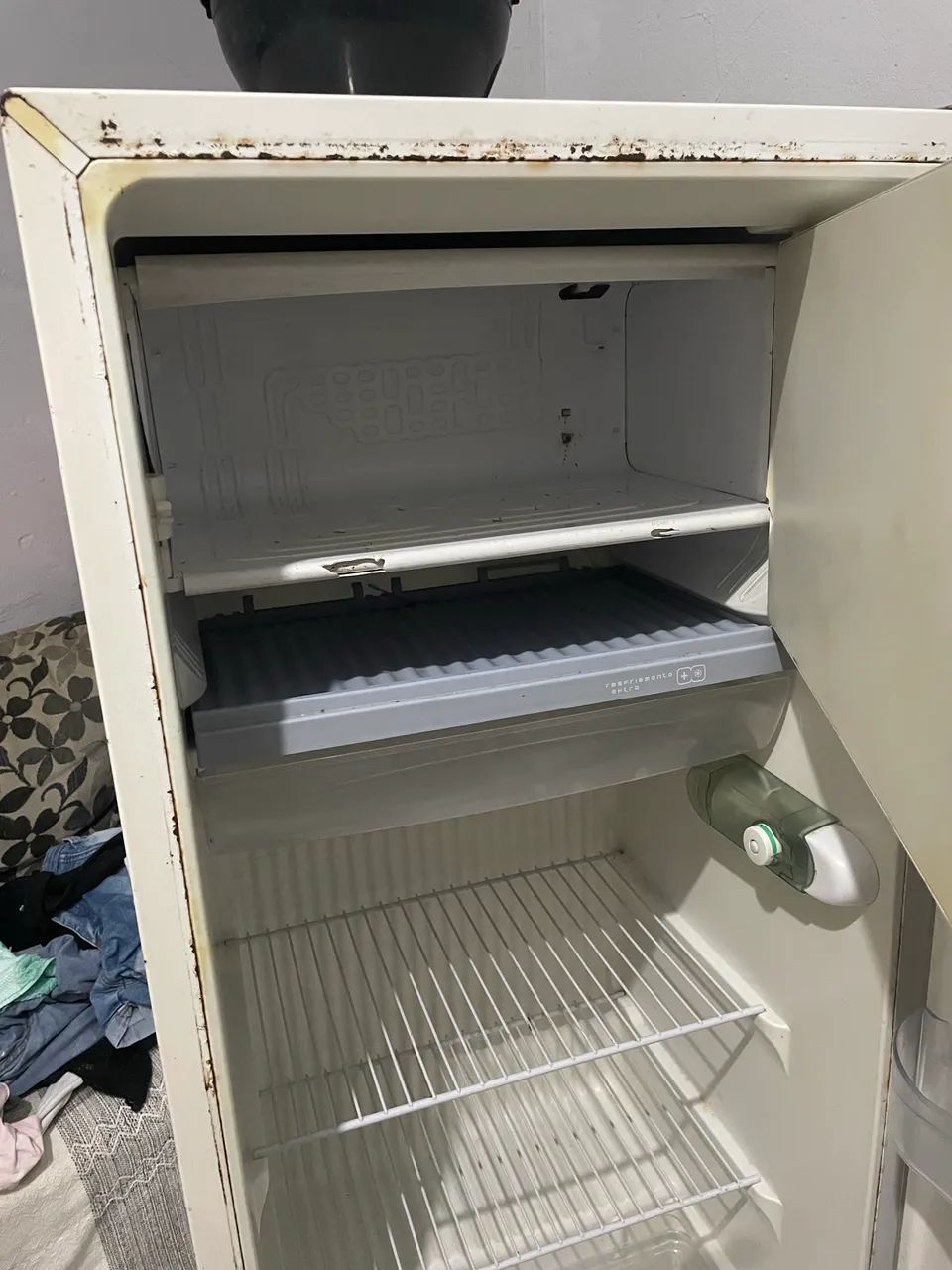 Vendo uma geladeira  - Foto 5