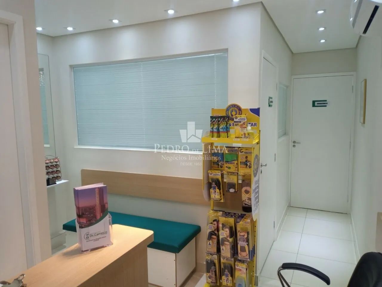 Sala Comercial 39m², 1 banheiro, 1 vaga, no Tatuapé.