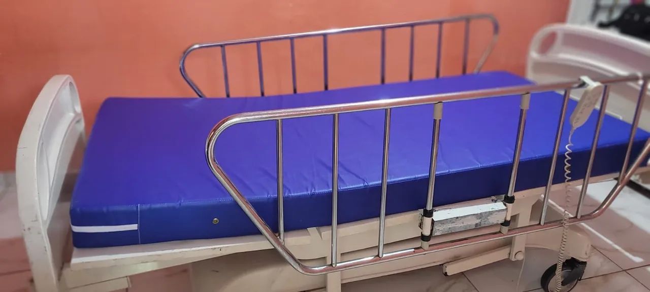 Cama hospitalar elétrica  - Foto 2