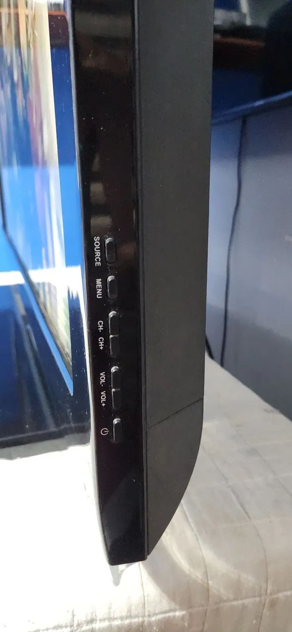 TV CCE 46"  não é smart, tem conversor digital integrado  - Foto 4
