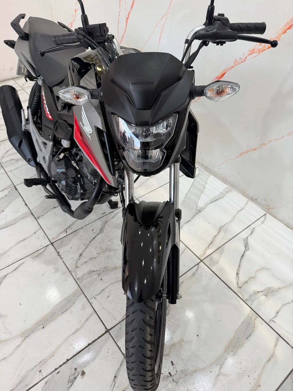 vendo titan 2026 - Foto 2