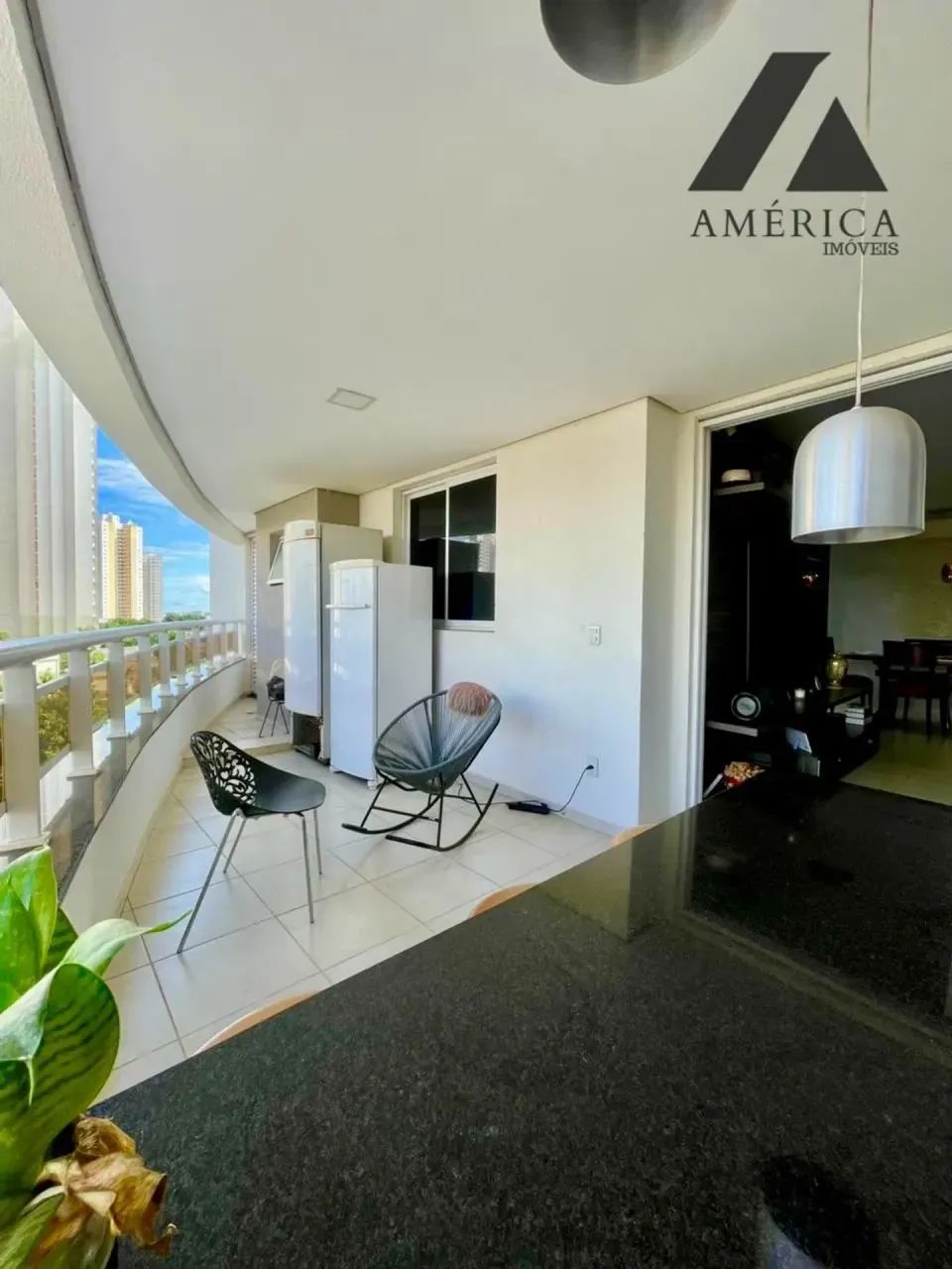 Apartamento com 3 Quartos à Venda no Quilombo  121m², Melhor Preço do Edifício Vila Real