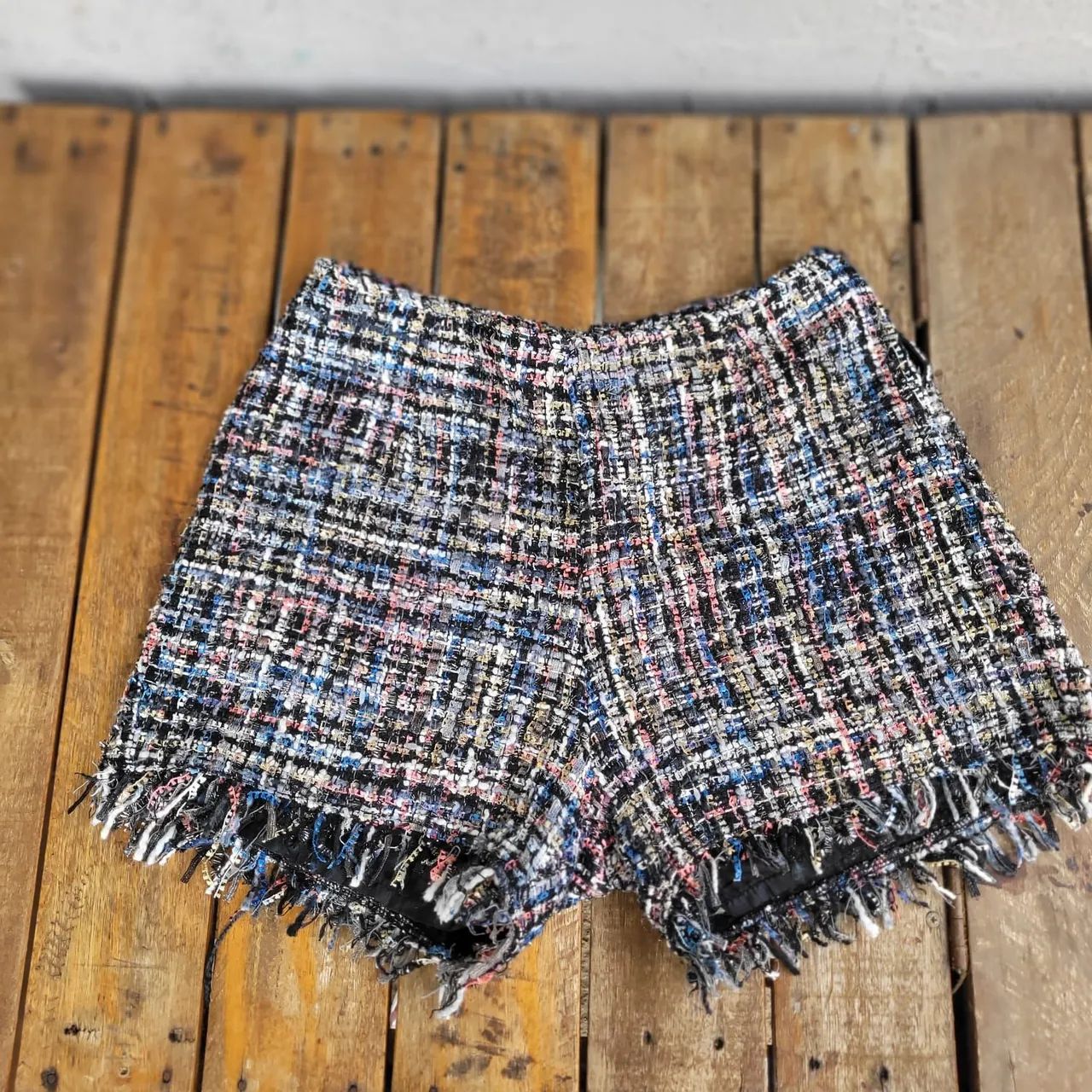 Short feminino colorido