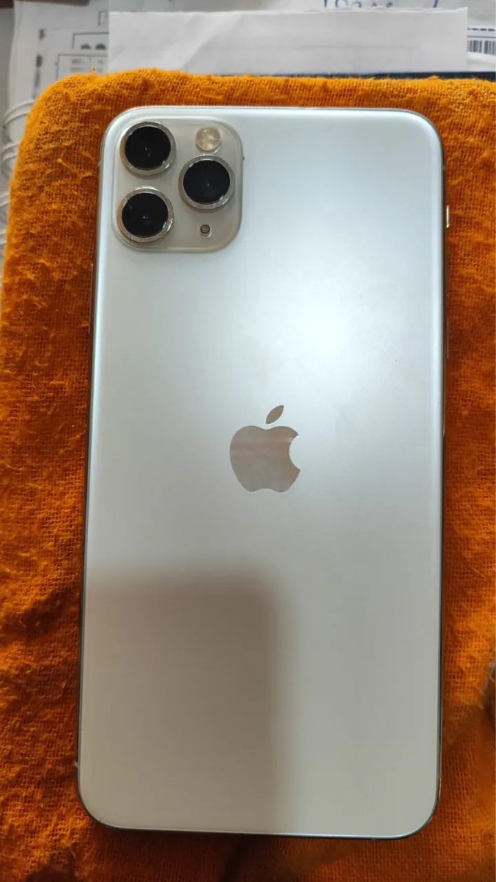 iPhone 11 Pro Max  - Foto 3