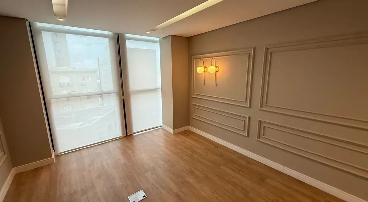 Sala comercial semi mobiliada em Juvevê - Curitiba - PR - Foto 2