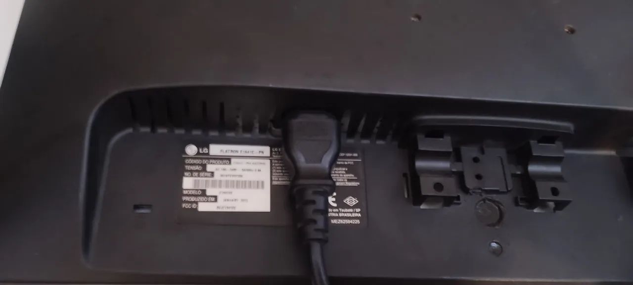 Monitor 19 LG flatron VGA - Foto 4