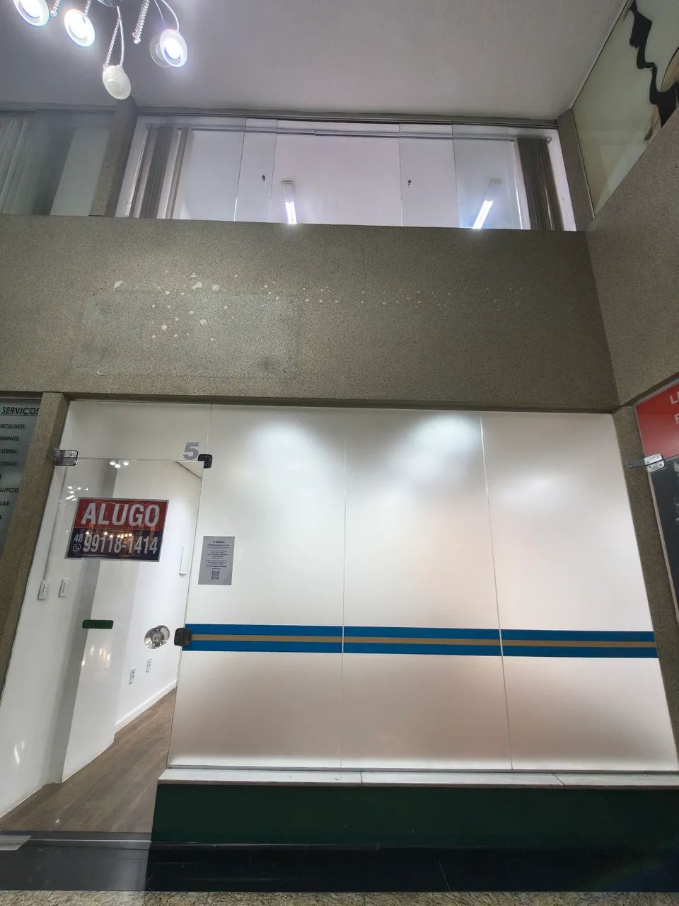 Sala Comercial Térrea no Centro de Florianópolis Pronta para Uso - Foto 8