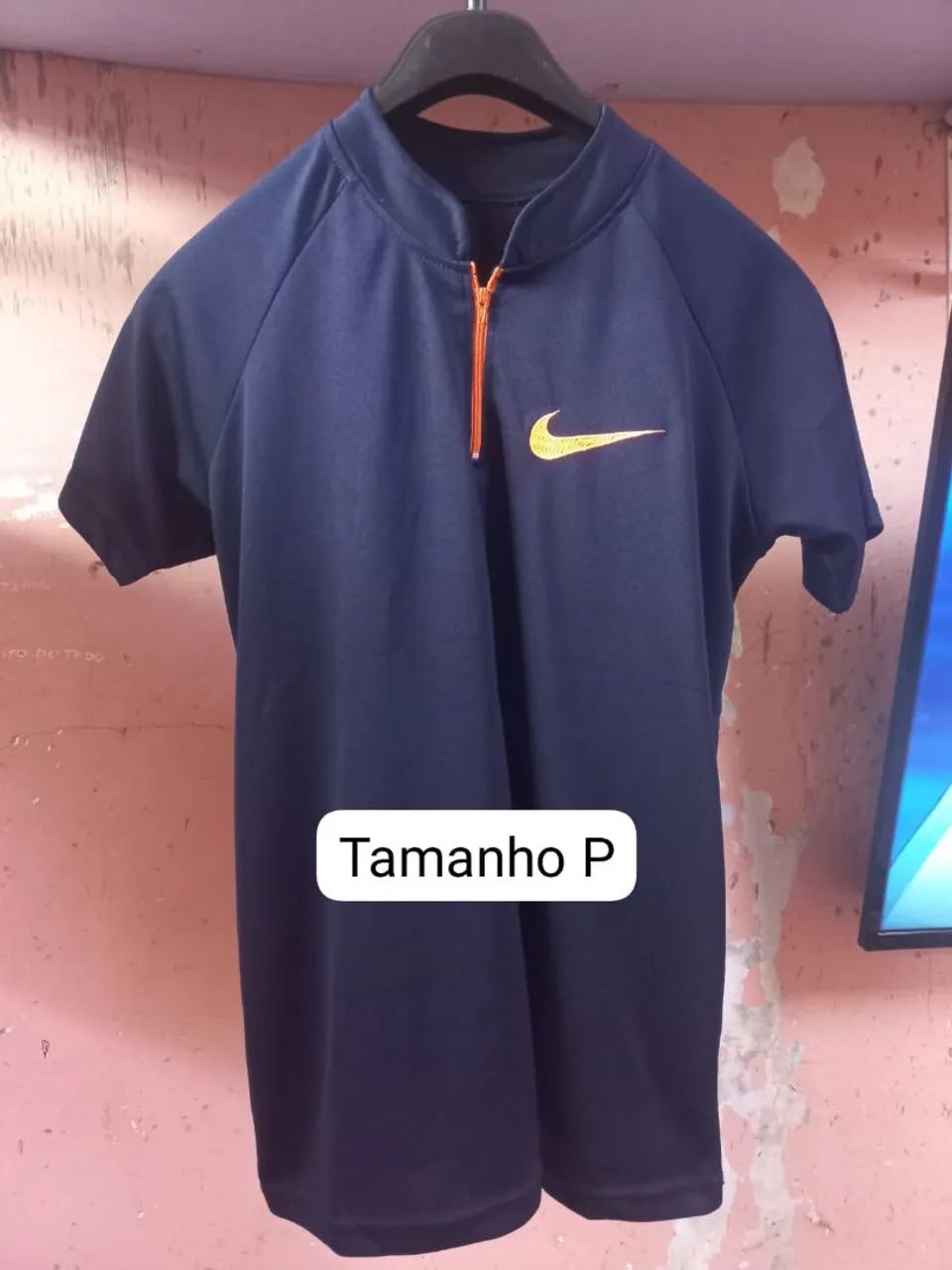 Camisas masculinas tamanho P/M e G 10$ cada. - Foto 2
