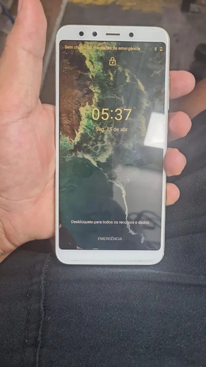Celular xaomi mi A2 usado  - Foto 2