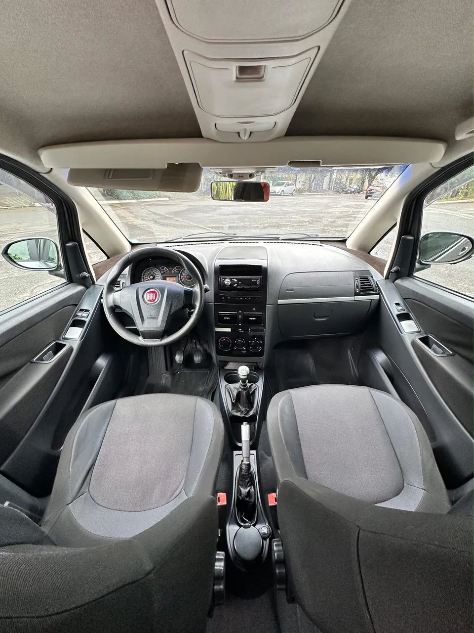 Fiat Idea Attractive 1.4 Fire Flex 8V 5P 2013 - Foto 5