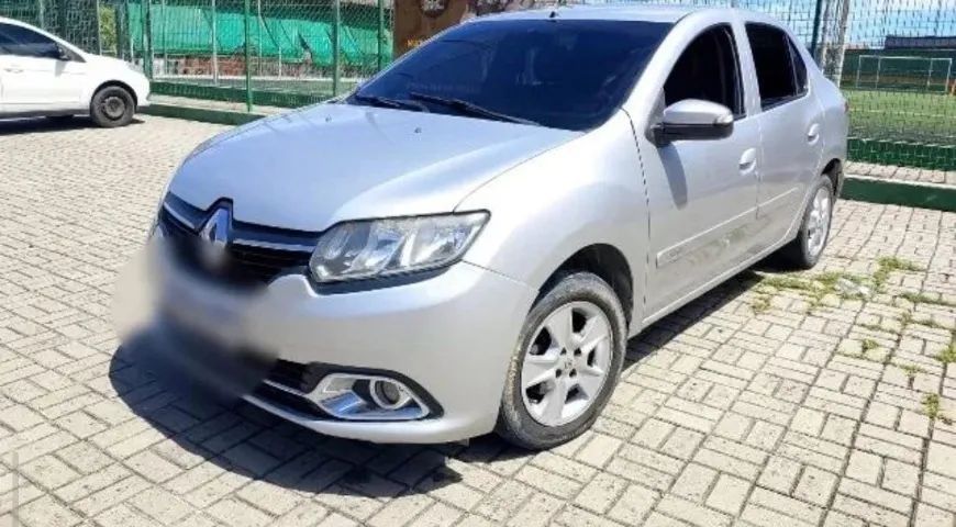 Renault Logan Dynamique Hi-flex 1.6 8V 4P 2015 - Foto 4