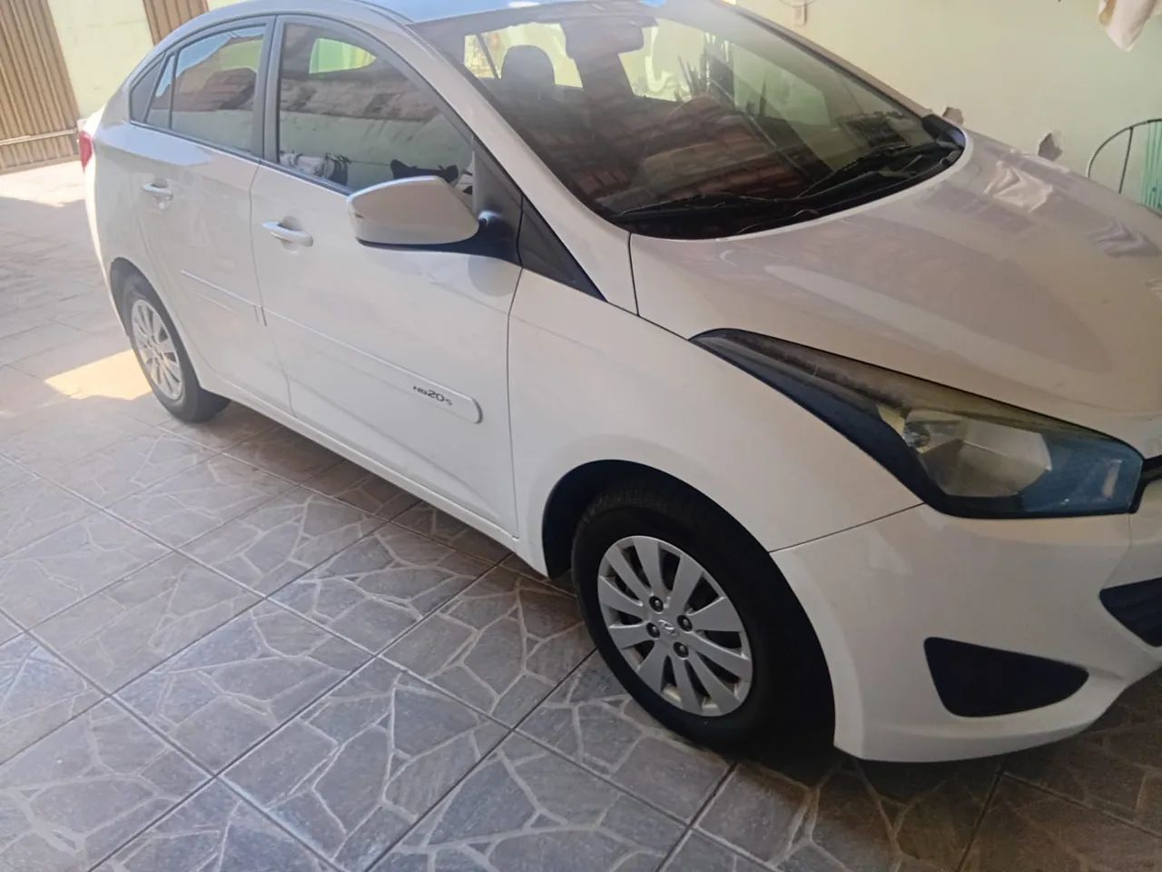 Hyundai Hb20S C.PLUS/C.STYLE 1.6 FLEX 16V MEC.4P 2015