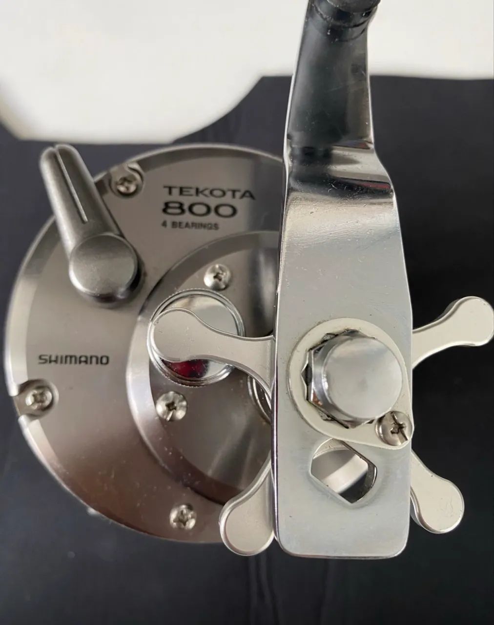 Carretilha Shimano Tekota 800