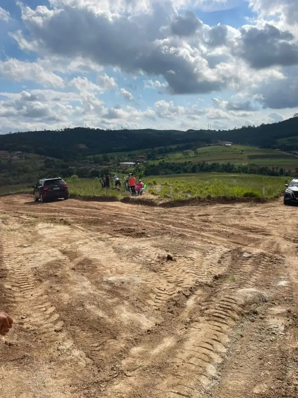 Lotes em Cotia! Aceitamos automóveis como parte do pagamento. - Foto 5