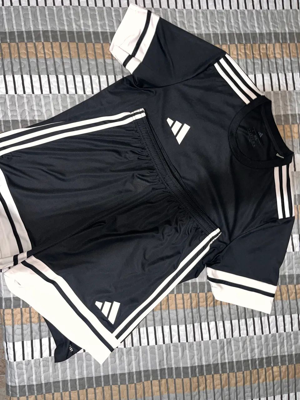 Conjunto Adidas