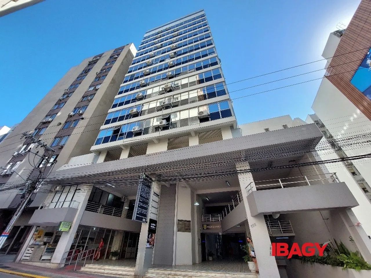 Excelente Apartamento 2 dormitório(s) em Centro - Florianópolis - Foto 2