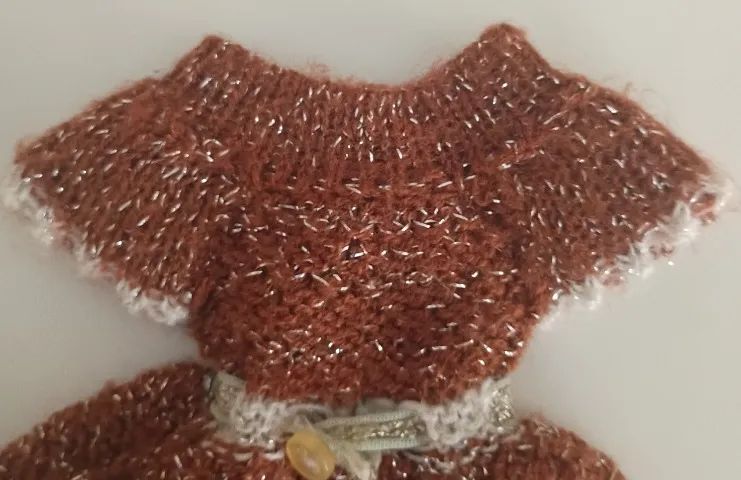 Roupa Para Boneca - Vestido Marrom (Antigo) - Foto 3