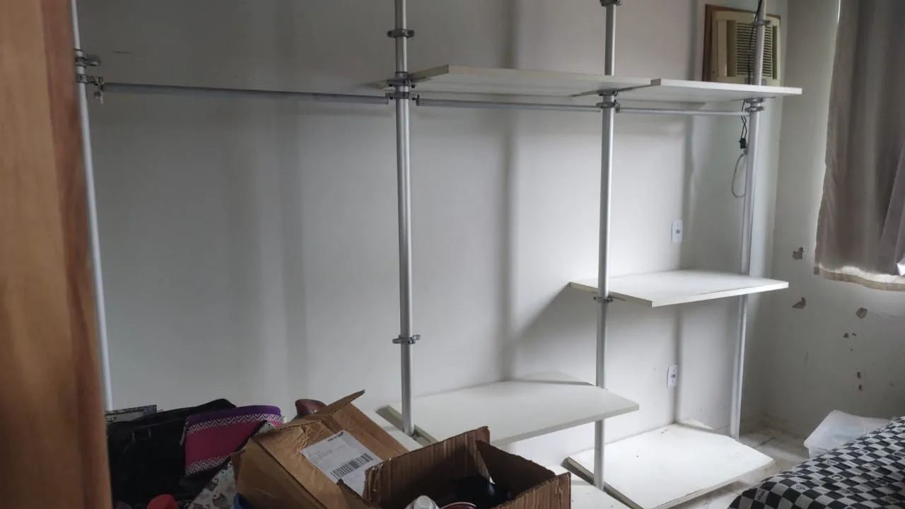Arara de roupas 