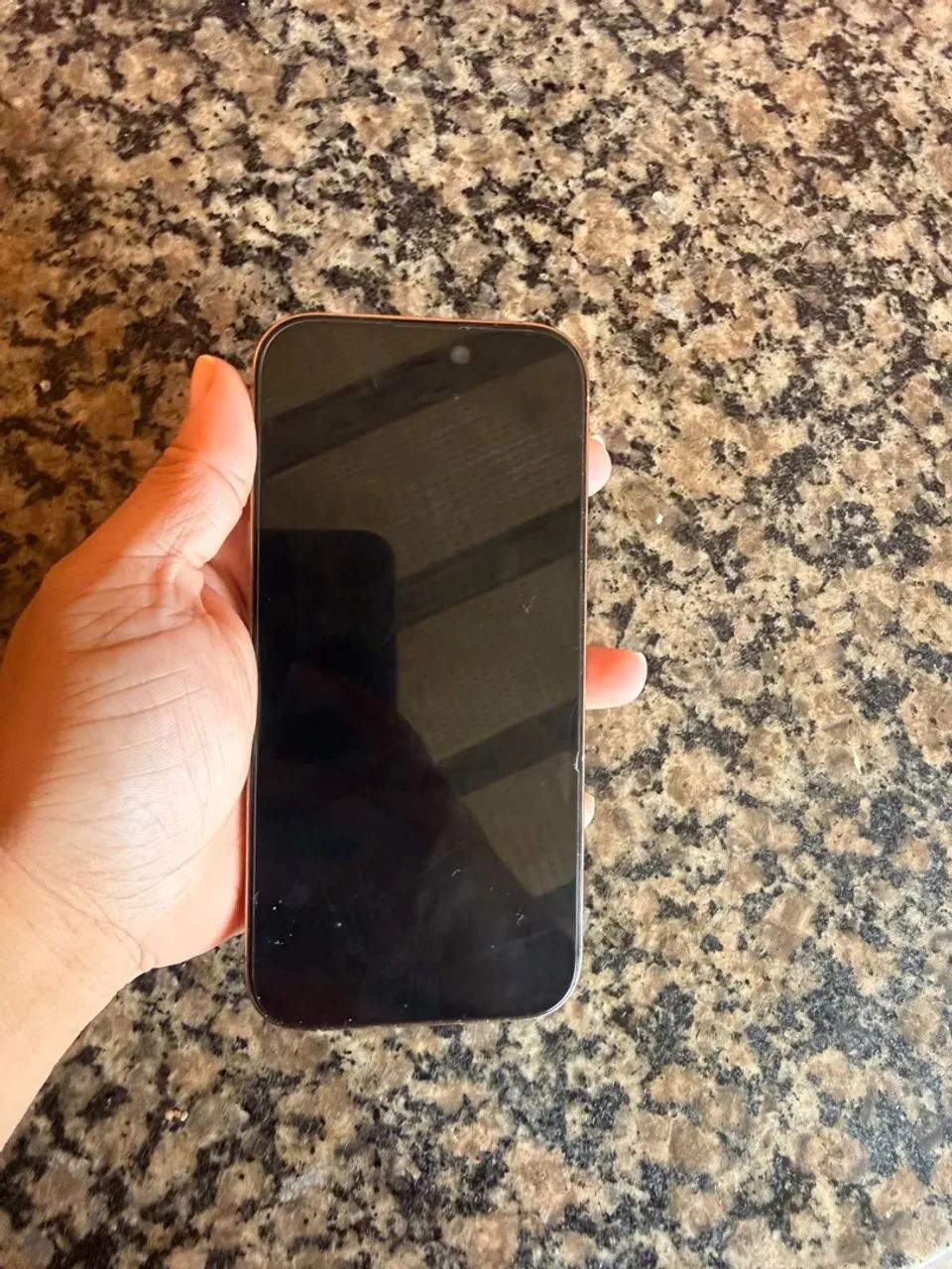 Vendo IPhone 16 pro - Foto 3
