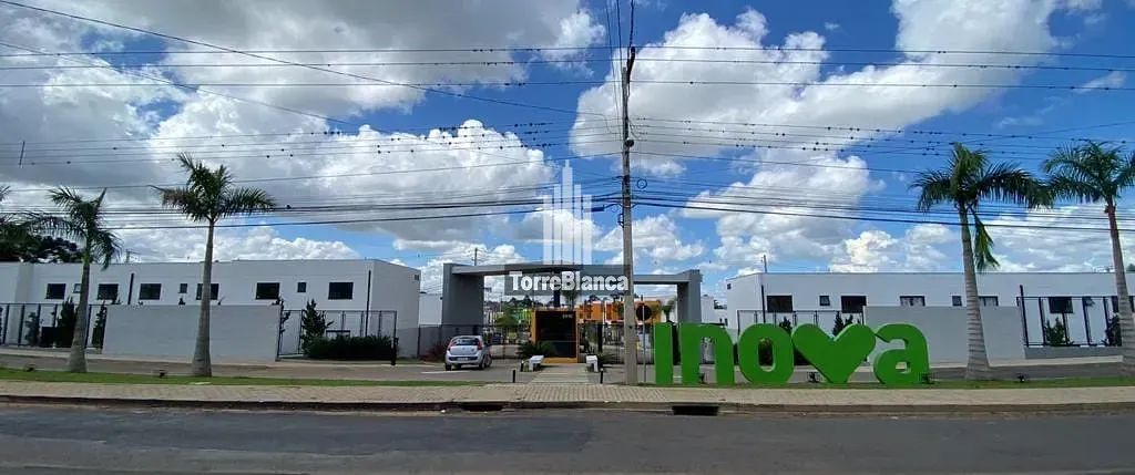 Apartamento com Sacada e Churrasqueira  2 Quartos e Vaga de Estacionamento - Foto 2