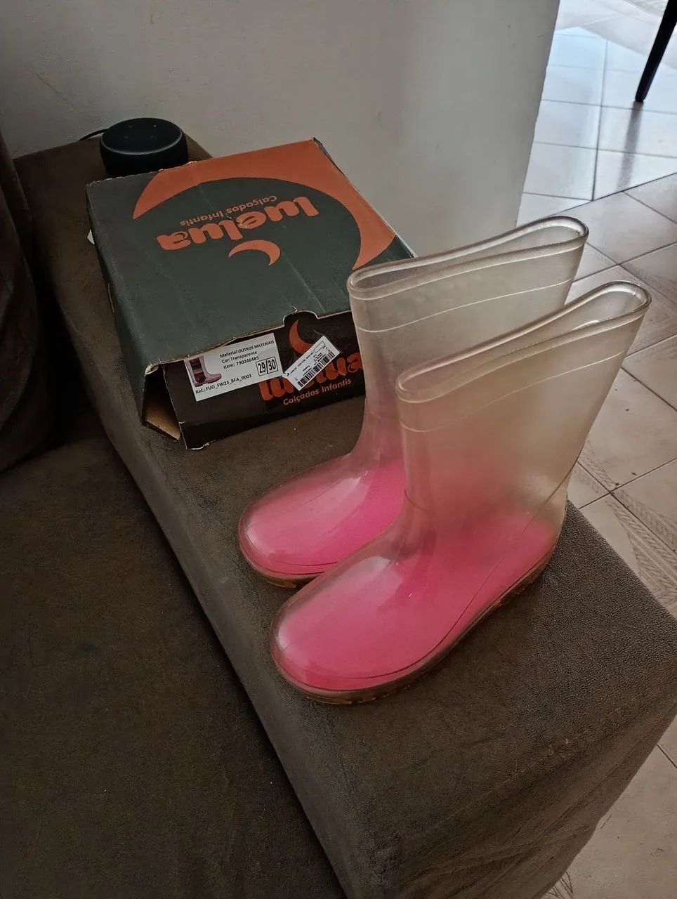 Bota transparente tamanho 29/30