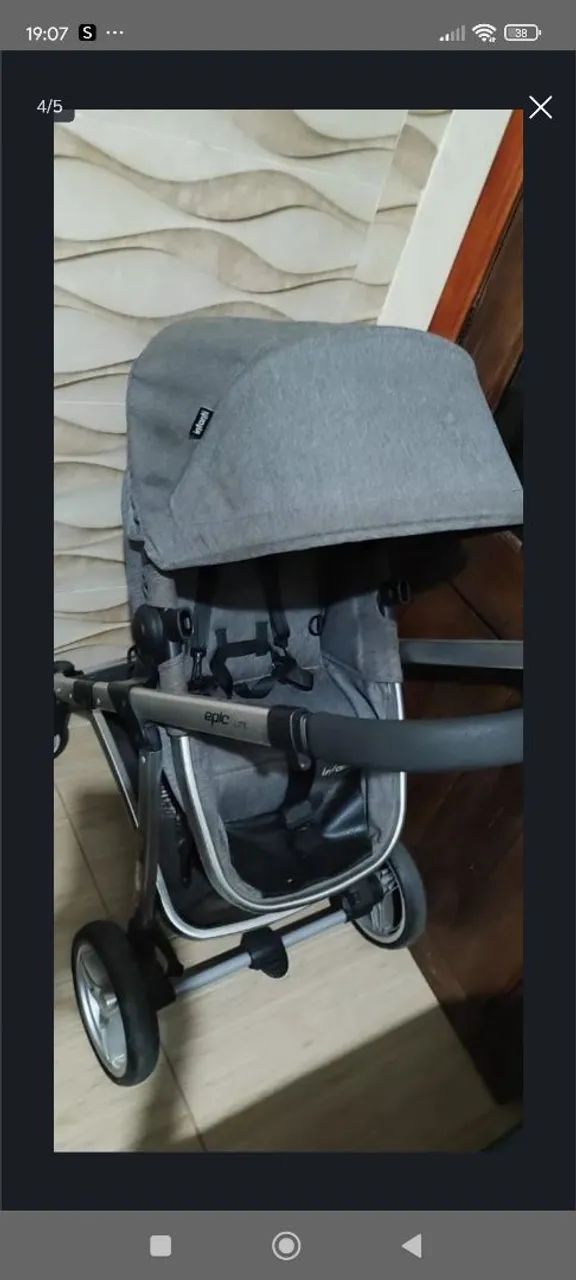 Carrinho de bebê e bebê conforto com base isofix  - Foto 4