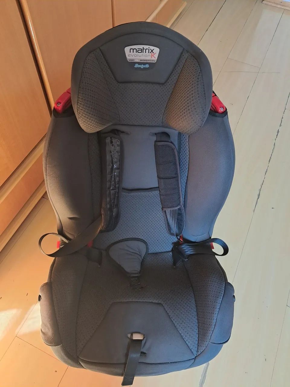 Cadeira para carro Burigotto pra crianças até 25 kg - Foto 5