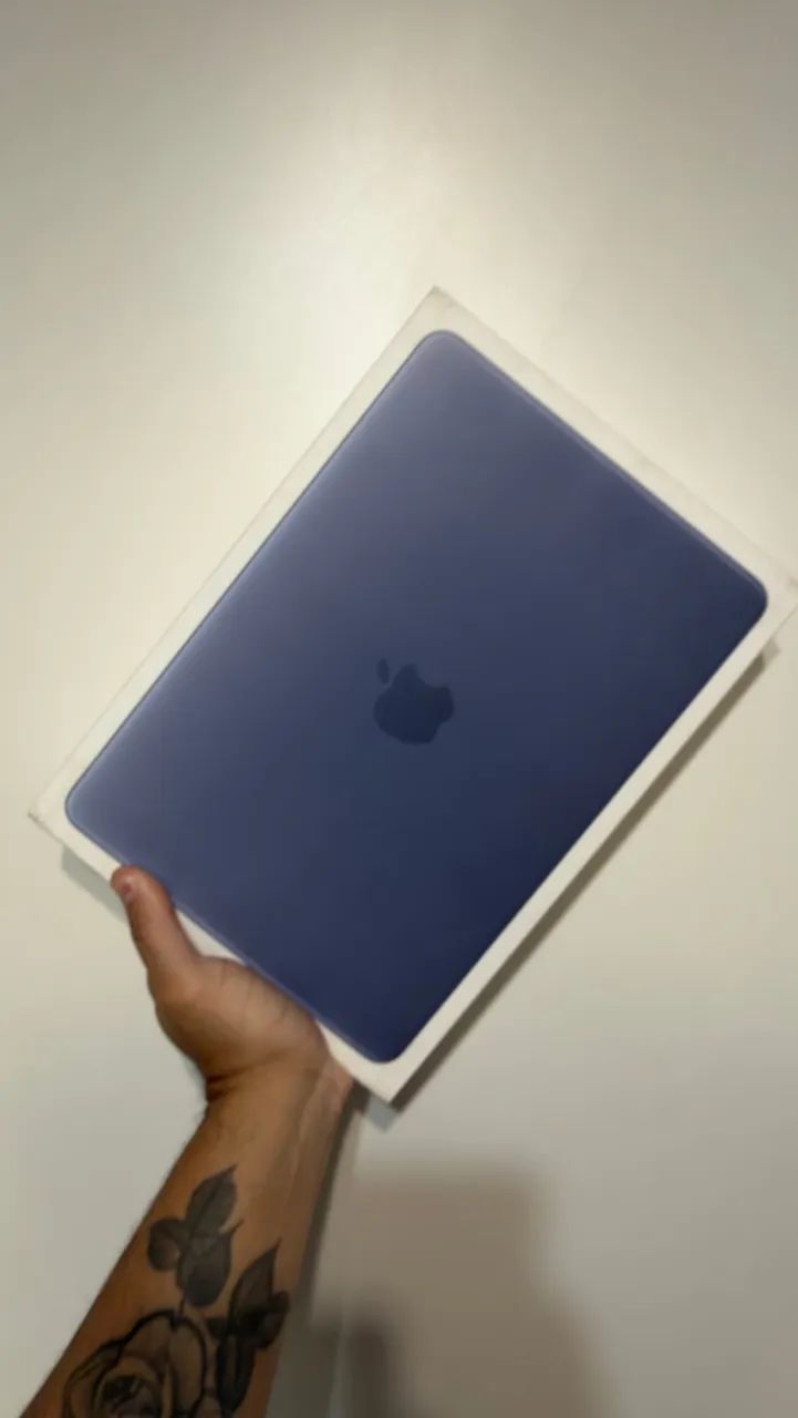 MacBook NEO 256GB INDIGO - LACRADO - Notebooks - Graça, Salvador