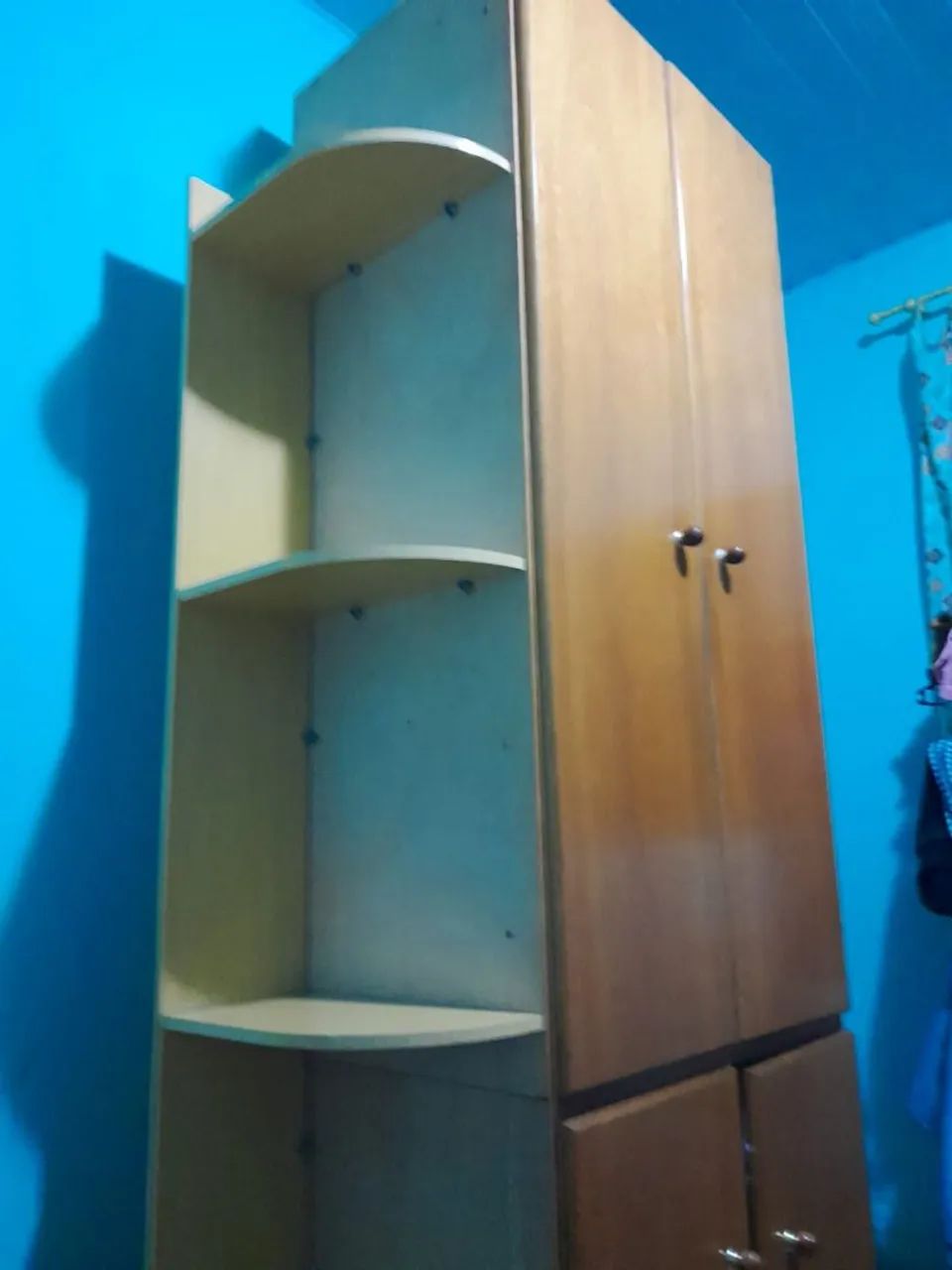 Guarda roupa de madeira - usado  - Foto 4