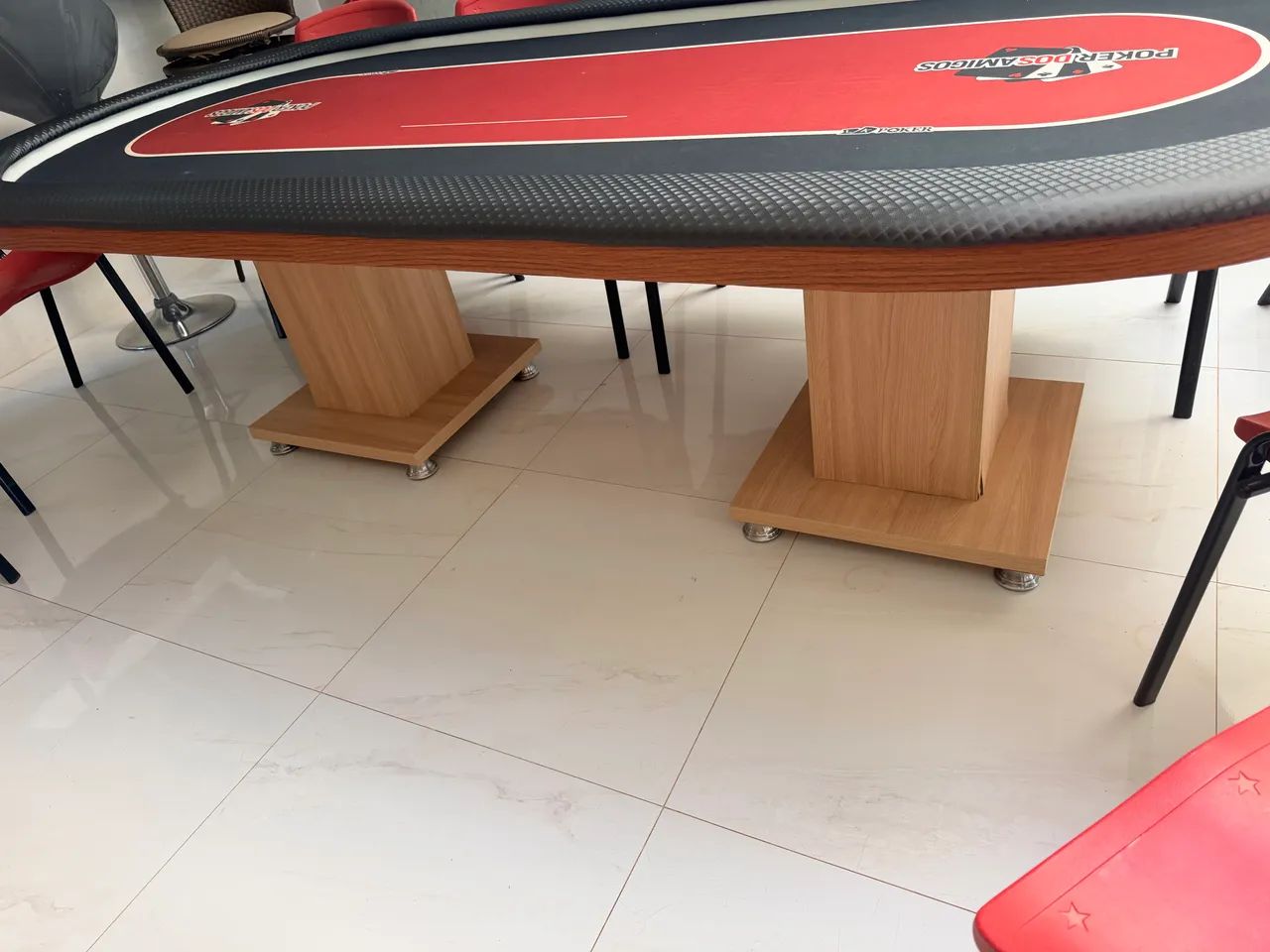Mesa de Poker com tampo e 10 cadeiras - Foto 2