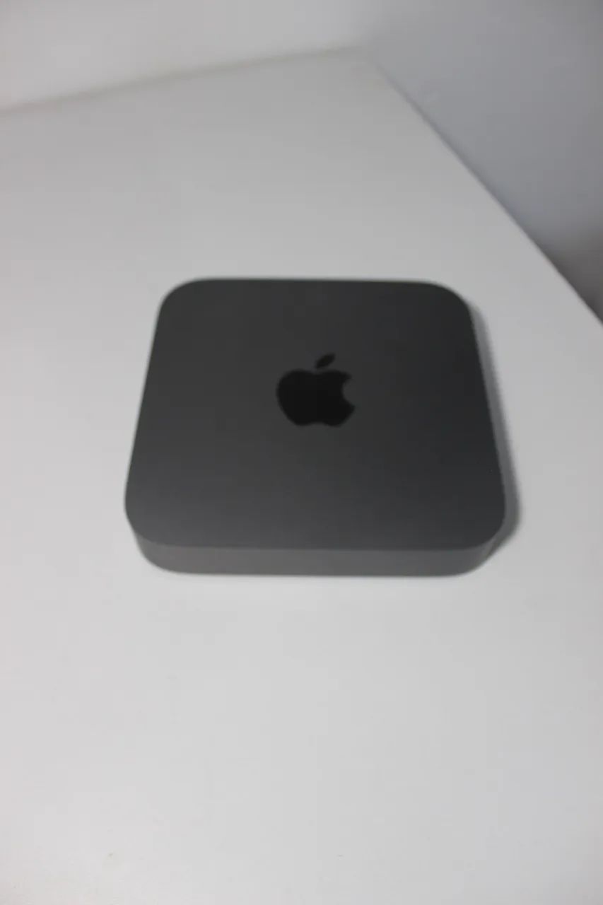 Mac Mini 2018 com i5, 32gb RAM , SSD 256gb  