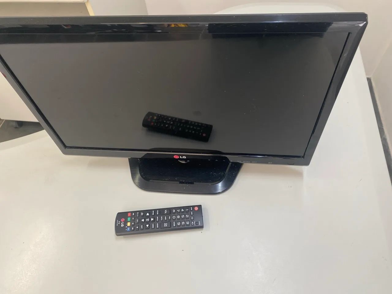 Monitor TV 22 LG  - Foto 3