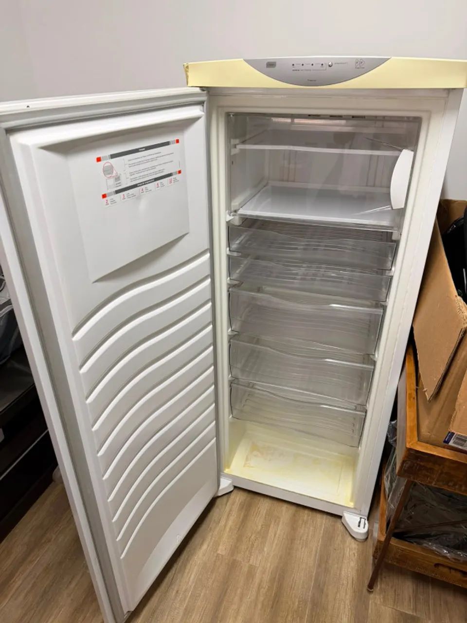 FREEZER VERTICAL BRASTEMP 240 LITROS - Foto 5