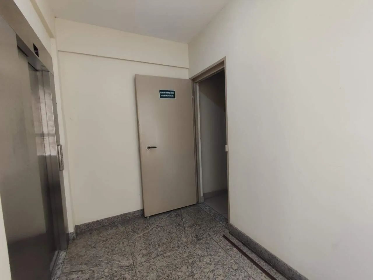 Sala para locação no Centro em Sete Lagoas - MG - Foto 3