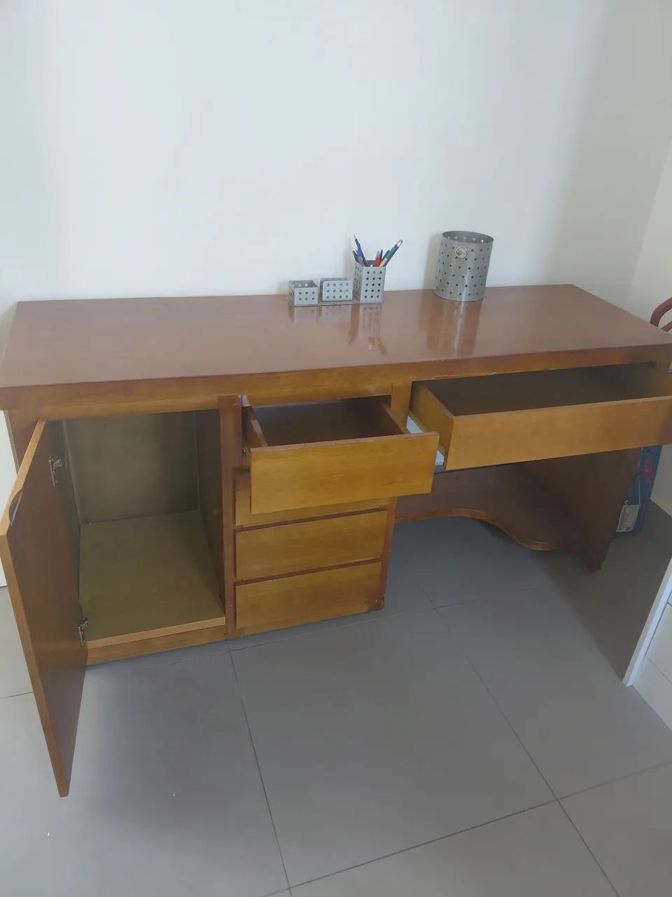 Escrivaninha madeira 1,60x0,50 - Foto 5