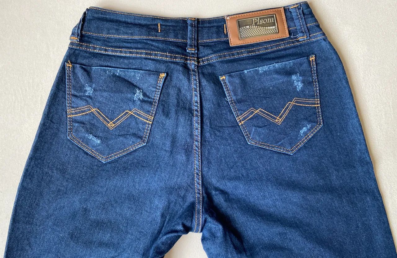 Calça jeans boca de sino 42 - Foto 2