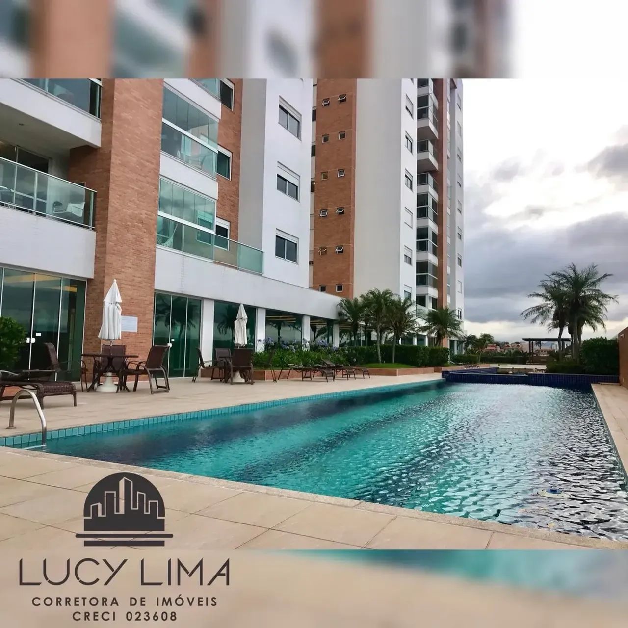 Lindo e amplo apartamento com 3 dormitórios