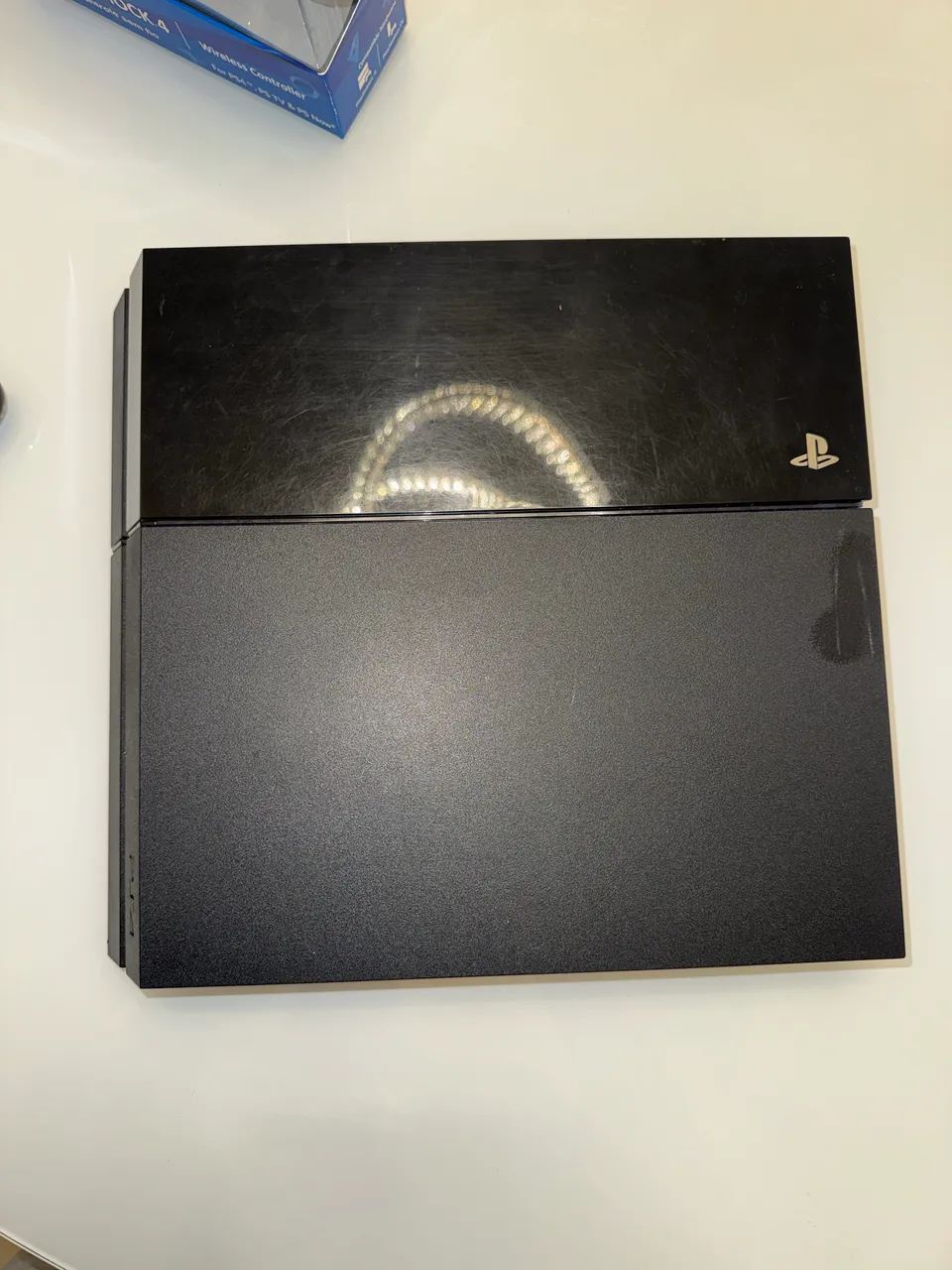 Ps4 Fat com 1TB - 2 controles  - Foto 4
