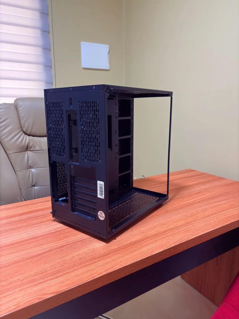 Gabinete Redragon Wideload  - Foto 4