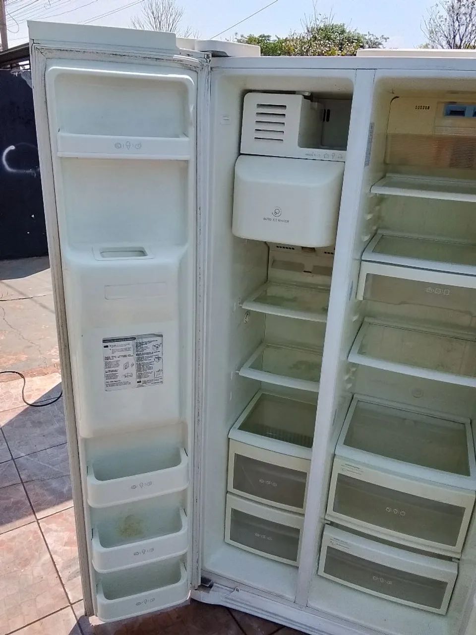 Geladeira side by side 570 litros  - Foto 4