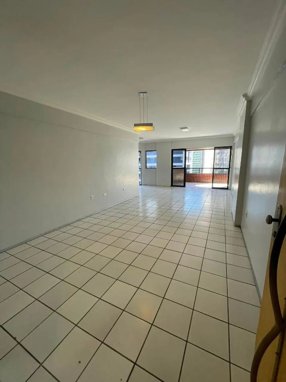 Apartamento com 143,91m² nos Aflitos! - Foto 2
