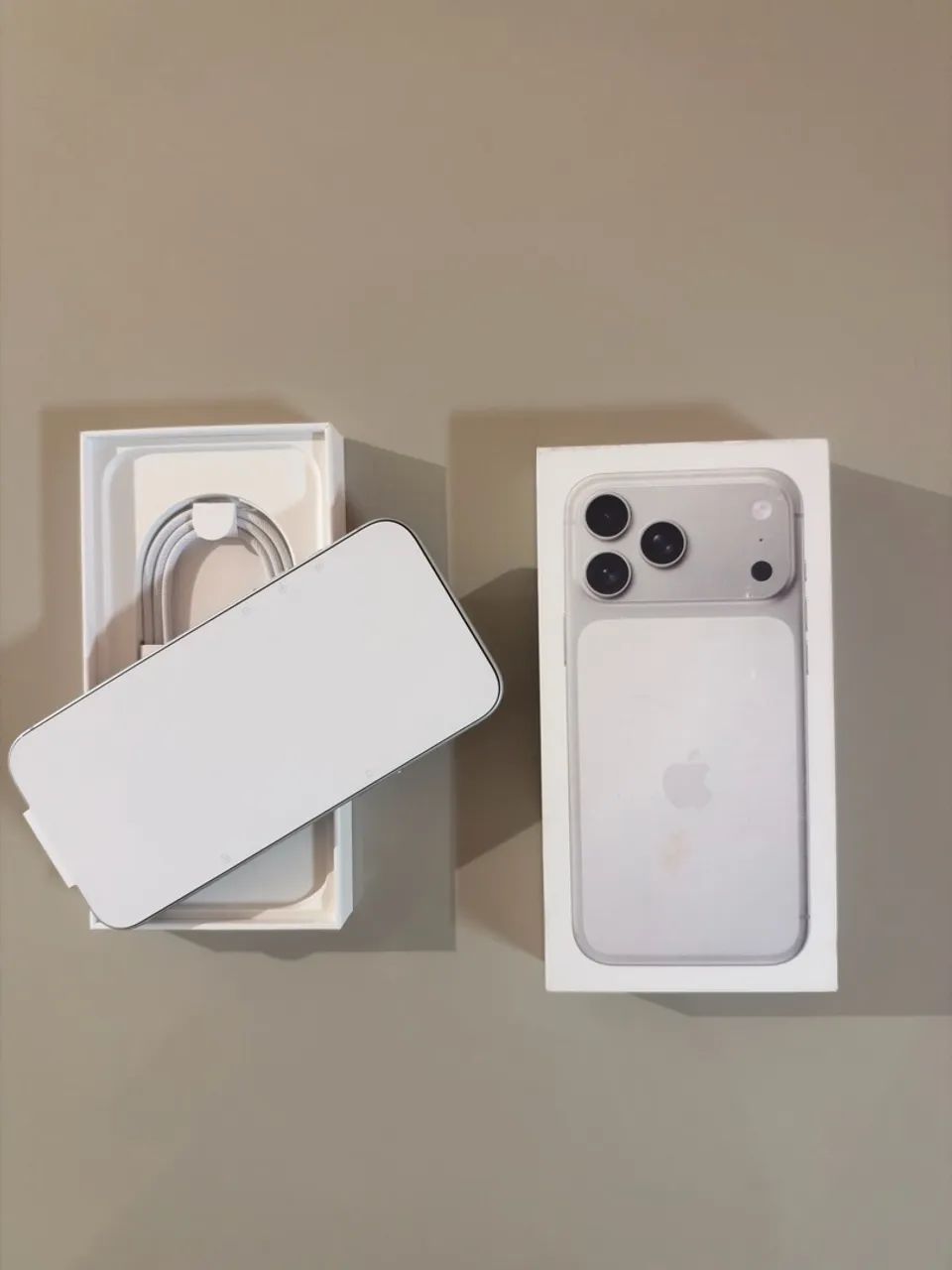 iPhone 17 Pro Max 256gb Branco