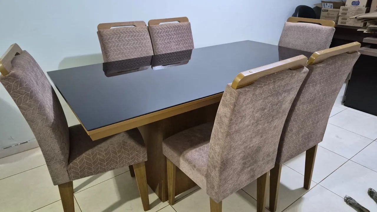 Mesa de Jantar 6 Lugares com Tampo de Vidro + 6 Cadeiras Estofadas - Foto 3